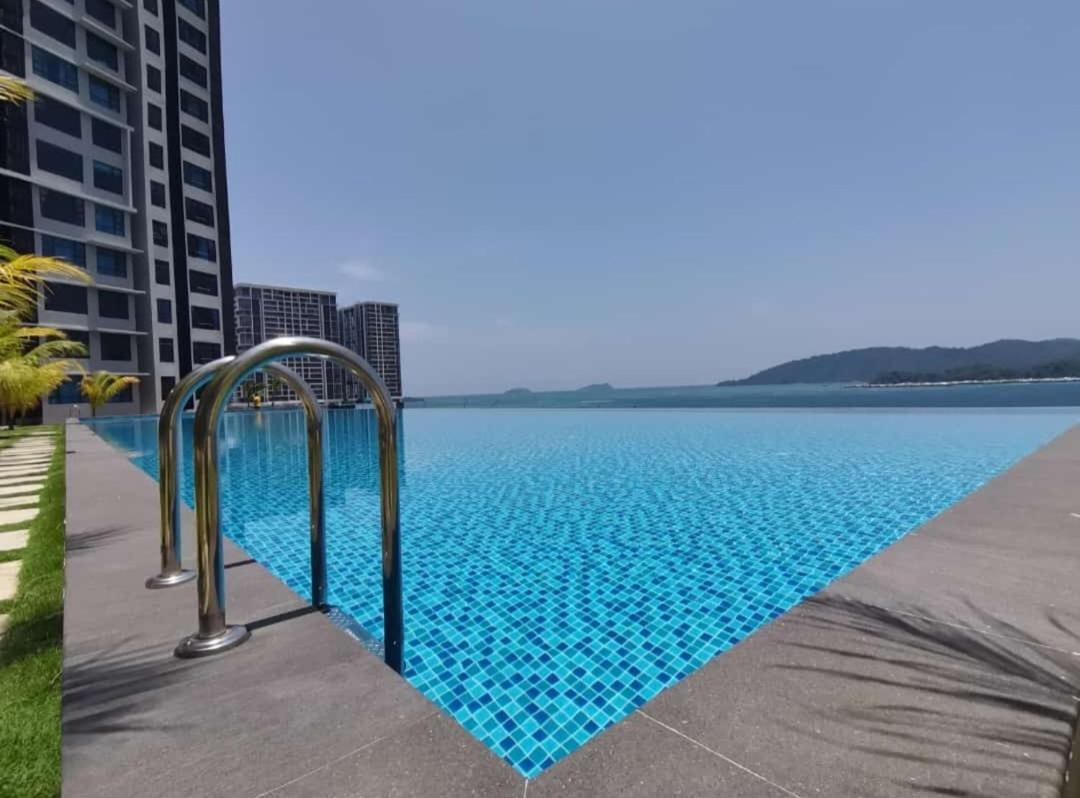 Jesselton Point Homestay 亞庇 外观 照片