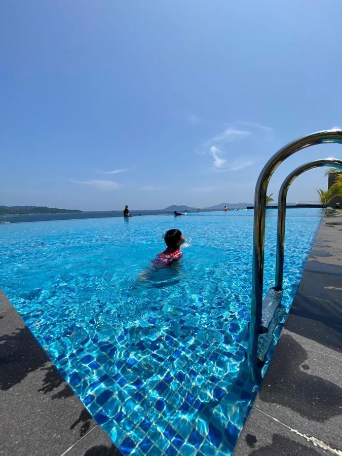 Jesselton Point Homestay 亞庇 外观 照片